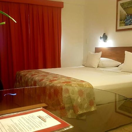 Hotel Amalfi Асунсьон Экстерьер фото