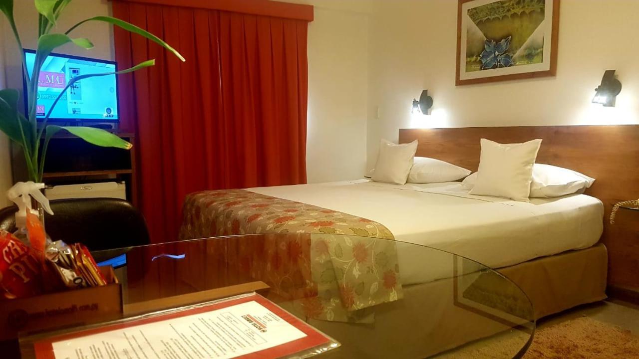 Hotel Amalfi Асунсьон Экстерьер фото