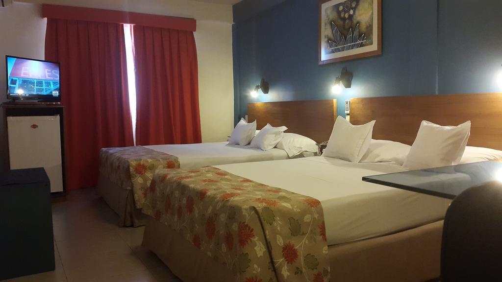 Hotel Amalfi Асунсьон Экстерьер фото